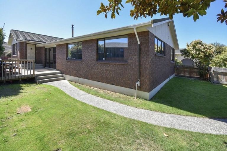 Photo of property in 14 Windsor Place, Mosgiel, 9024