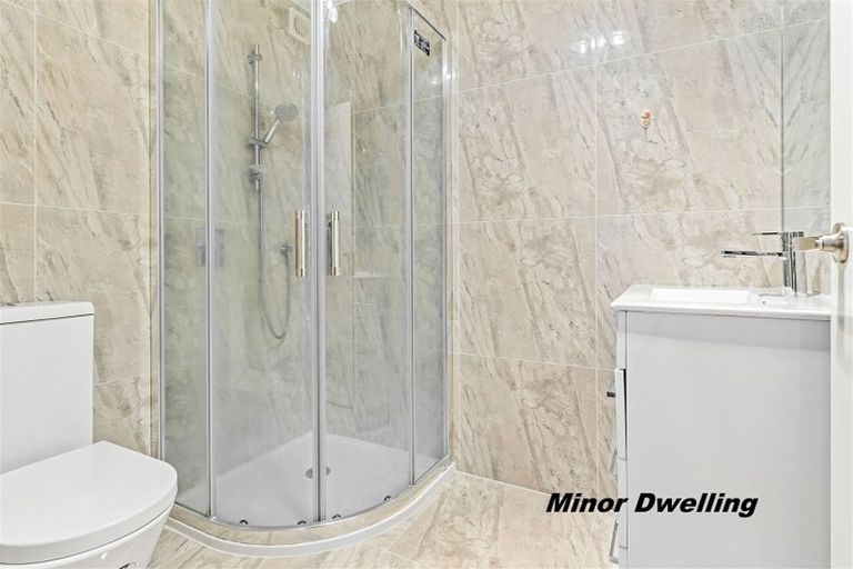 Photo of property in 206c Henderson Valley Road, Henderson, Auckland, 0612