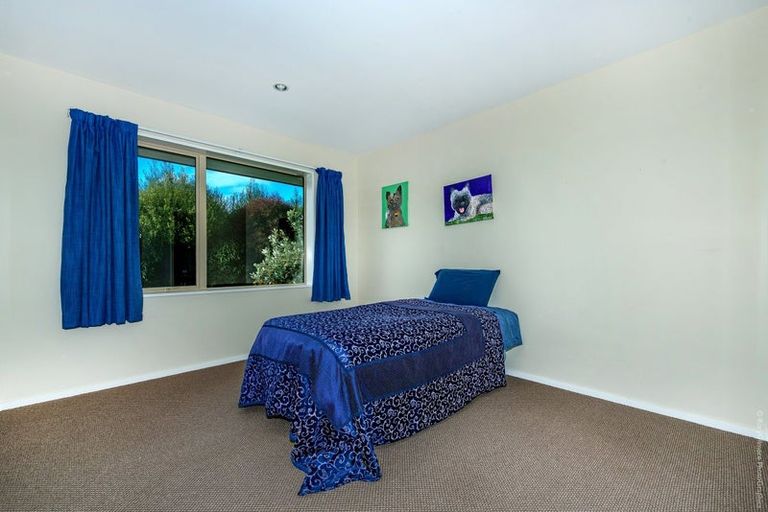 Photo of property in 17 Bofors Close, Wigram, Christchurch, 8042