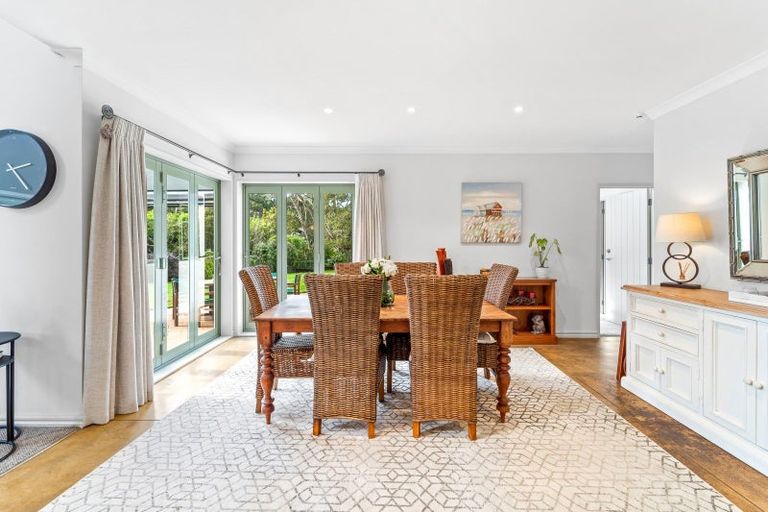 Photo of property in 29b Wicklam Lane, Greenhithe, Auckland, 0632