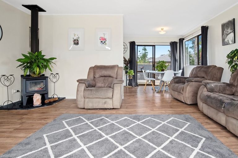 Photo of property in 15a Warriston Avenue, Waiuku, 2123