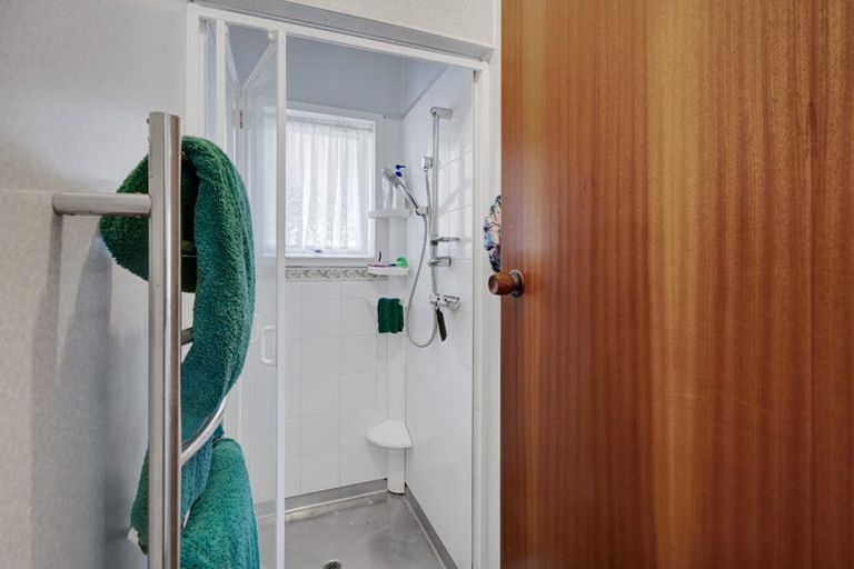 Photo of property in 6 Norwich Avenue, Spotswood, New Plymouth, 4310