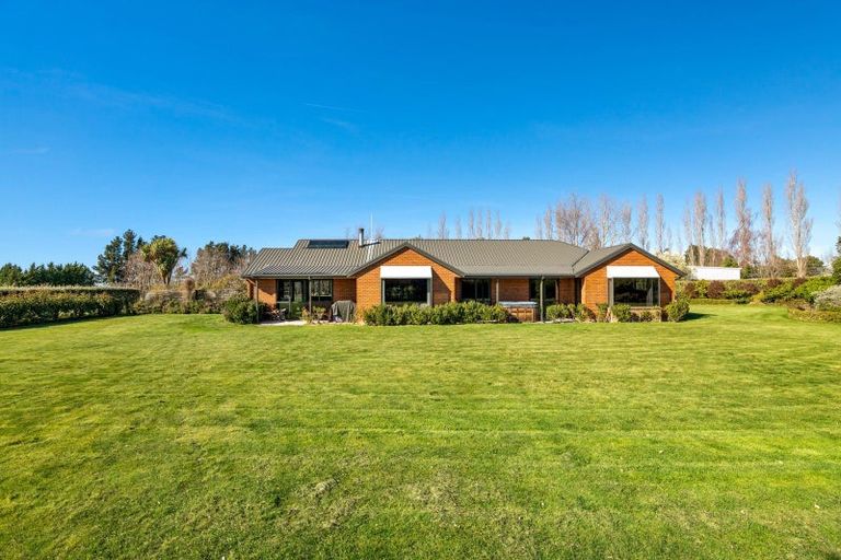 Photo of property in 52 Reserve Road, Balcairn, Amberley, 7481