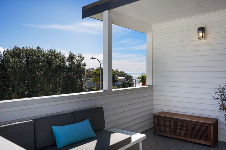 Photo of property in 15 Sea View Terrace, Cockle Bay, Auckland, 2014
