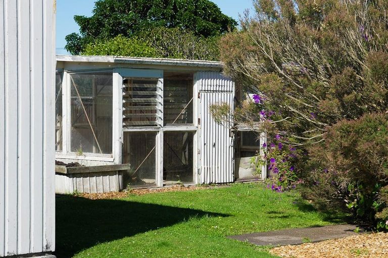 Photo of property in 97 Rangiuru Road, Otaki Beach, Otaki, 5512