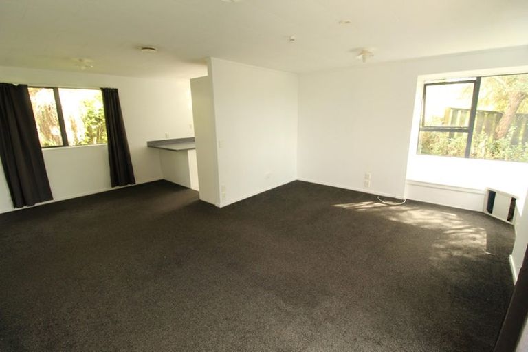 Photo of property in 140e Hepburn Road, Glendene, Auckland, 0602