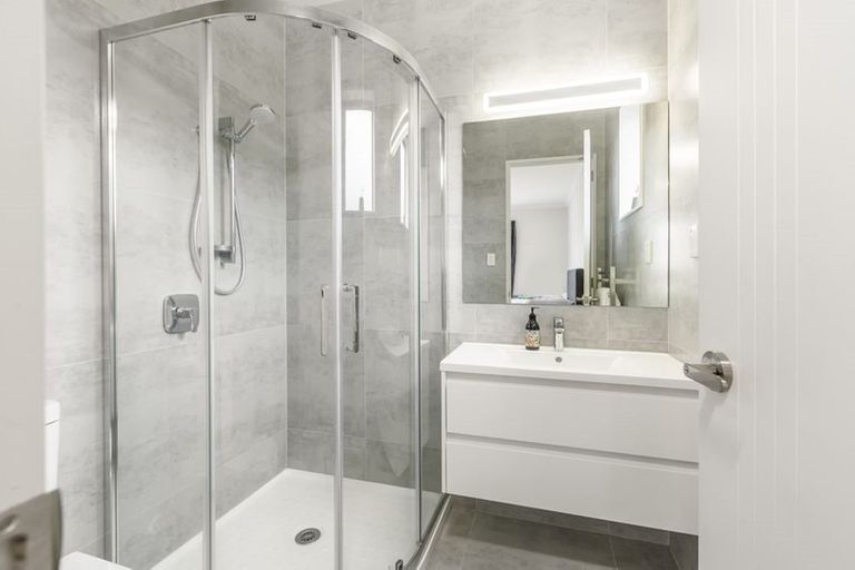 Photo of property in 41 Woodridge Drive, Stanmore Bay, Whangaparaoa, 0932