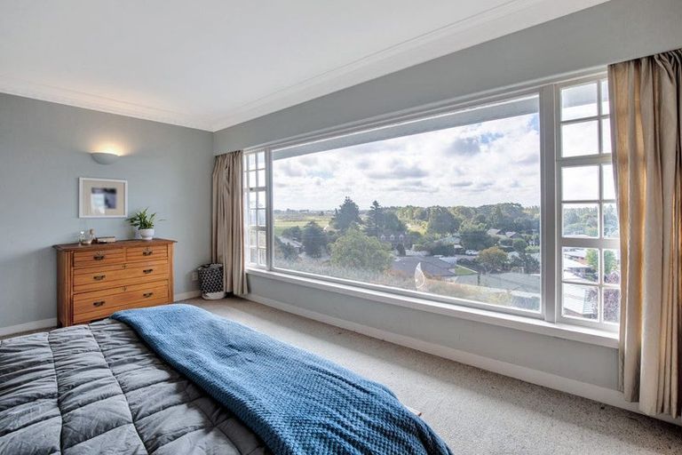 Photo of property in 8 Happy Home Road, Westmorland, Christchurch, 8025