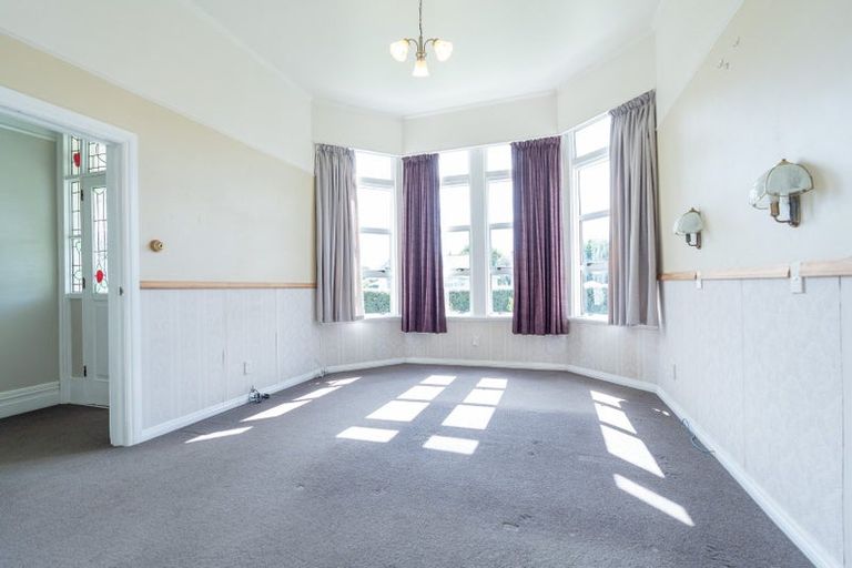 Photo of property in 1 Bryant Street, Takaro, Palmerston North, 4412