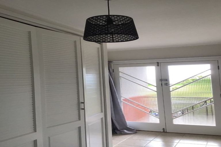 Photo of property in 2 Christie Street, Balclutha, 9230