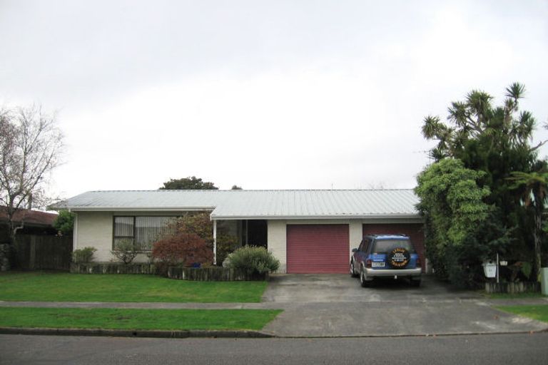 Photo of property in 51 Belvedere Avenue, Waikanae, 5036