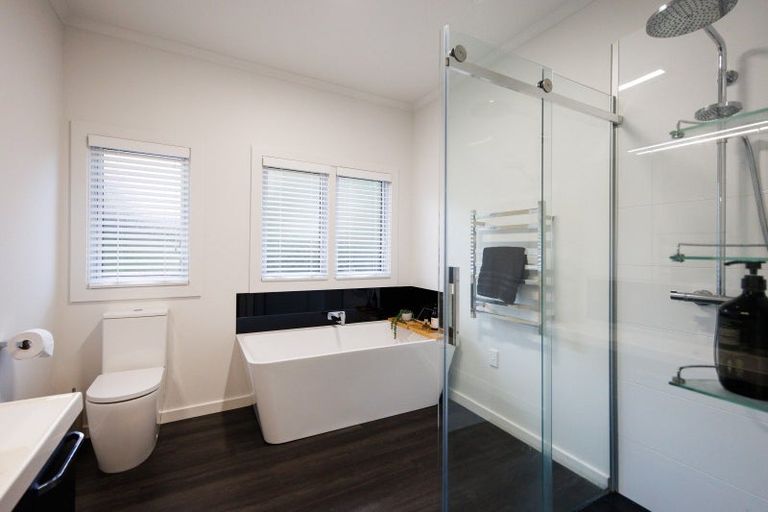 Photo of property in 1 West Street, Feilding, 4702