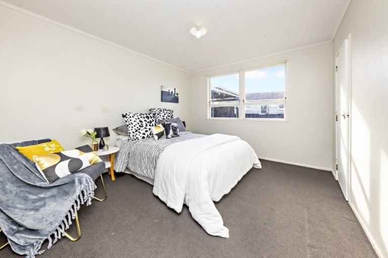 Photo of property in 151 Chichester Drive, Rosehill, Papakura, 2113