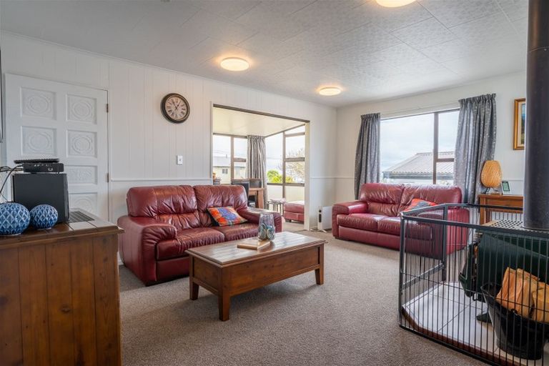 Photo of property in 25 Magdala Street, Kakanui, Oamaru, 9495