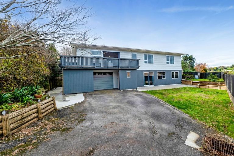 Photo of property in 11 Roto Street, Westown, New Plymouth, 4310