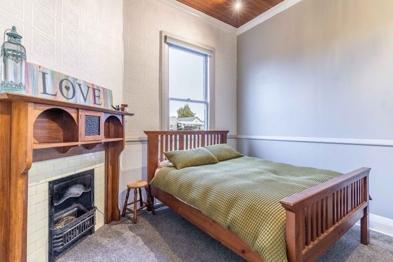 Photo of property in 224 Park Street, Winton, 9720