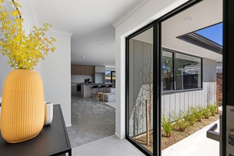 Photo of property in 33 Tyne Street, Roslyn, Palmerston North, 4414