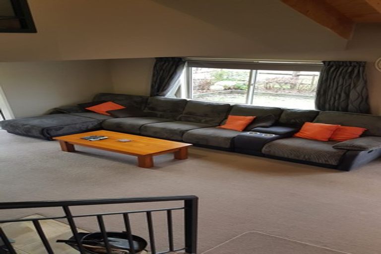 Photo of property in 8 Westoe Street, Waikaia, 9778