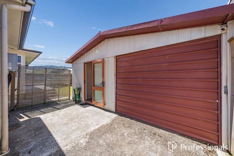 Photo of property in 38 Routley Crescent, Elderslea, Upper Hutt, 5018