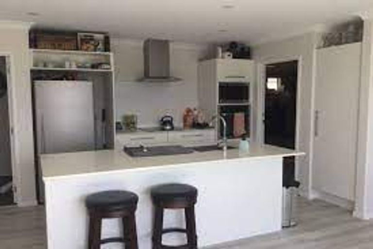 Photo of property in 10 Coad Lane, Pyes Pa, Tauranga, 3112