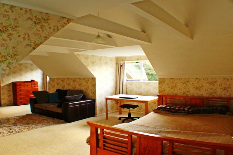 Photo of property in 55 Branch Road, Highlands Park, New Plymouth, 4312