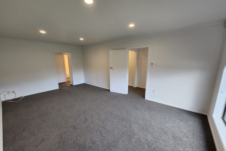Photo of property in 41 Hill Crescent, Papakura, 2110