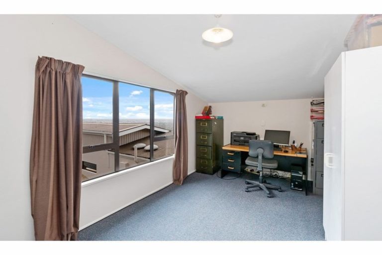 Photo of property in 63 Kidson Terrace, Cashmere, Christchurch, 8022