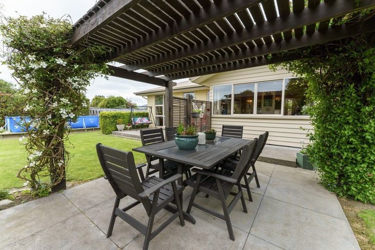 Photo of property in 11 Church Street, Oxford, 7430