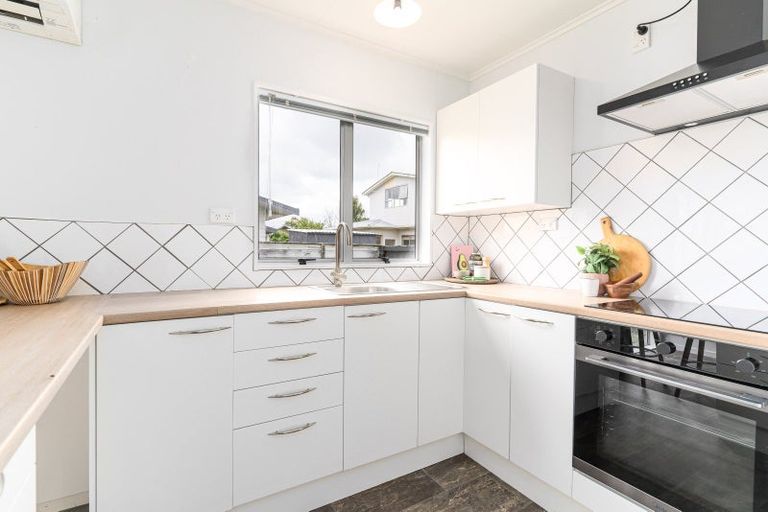 Photo of property in 2a Sandilands Street, Feilding, 4702