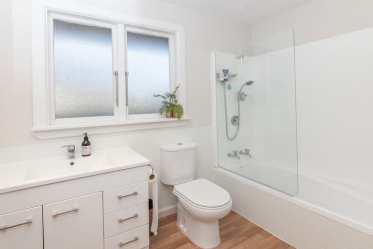 Photo of property in 9 Mottram Street, Redwood, Christchurch, 8051