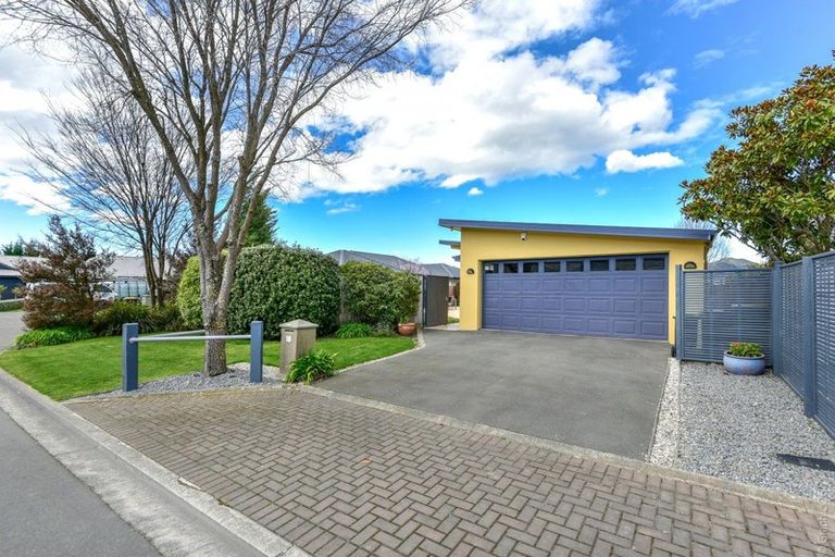 Photo of property in 10 Elmslie Grove, Halswell, Christchurch, 8025