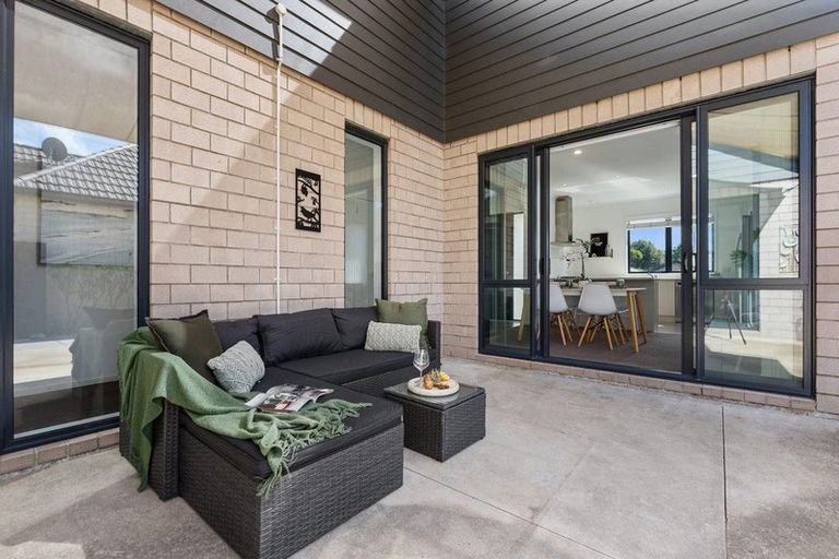 Photo of property in 82 Landing Drive, Pyes Pa, Tauranga, 3112