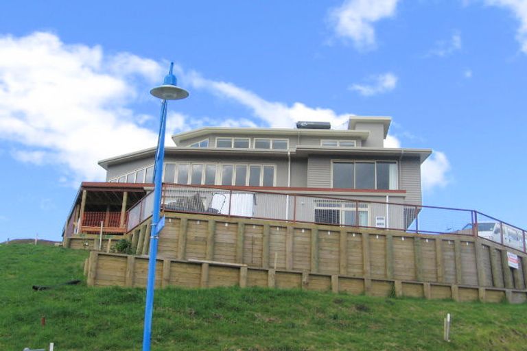 Photo of property in 101 Te Pamahue Drive, Whangamata, 3620