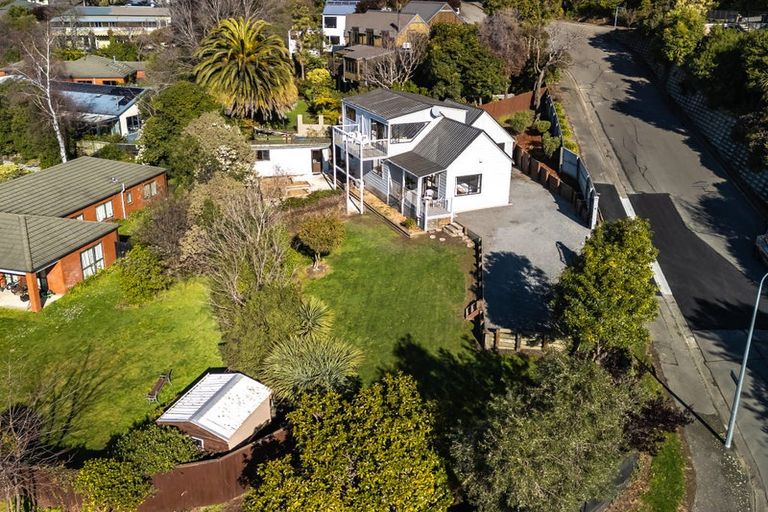 Photo of property in 1 Dalgarven Place, Hillsborough, Christchurch, 8022