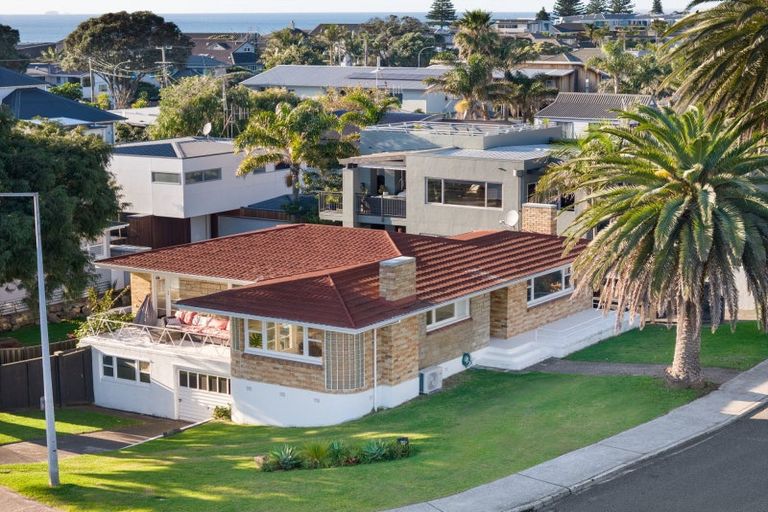 Photo of property in 95 Oceanview Road, Mount Maunganui, 3116