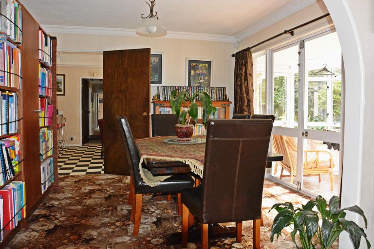 Photo of property in 55 Branch Road, Highlands Park, New Plymouth, 4312