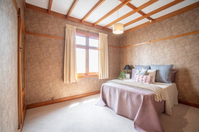 Photo of property in 18 Mere Mere Avenue, Palmerston North, 4414