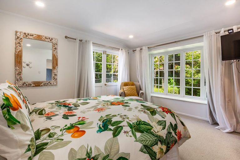 Photo of property in 18 Chester Road, Tawa, Wellington, 5028