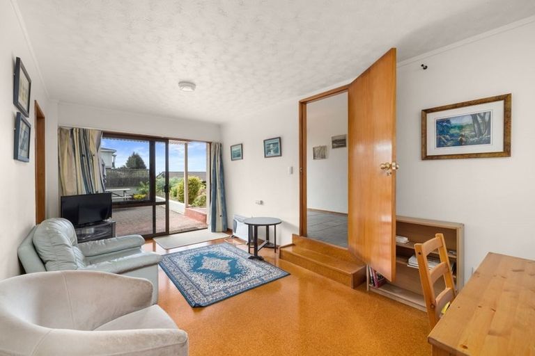 Photo of property in 90 Te Haumi Drive, Paihia, 0200