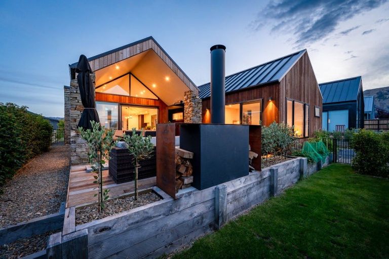 Photo of property in 11 Campbell Road, Wanaka, 9305