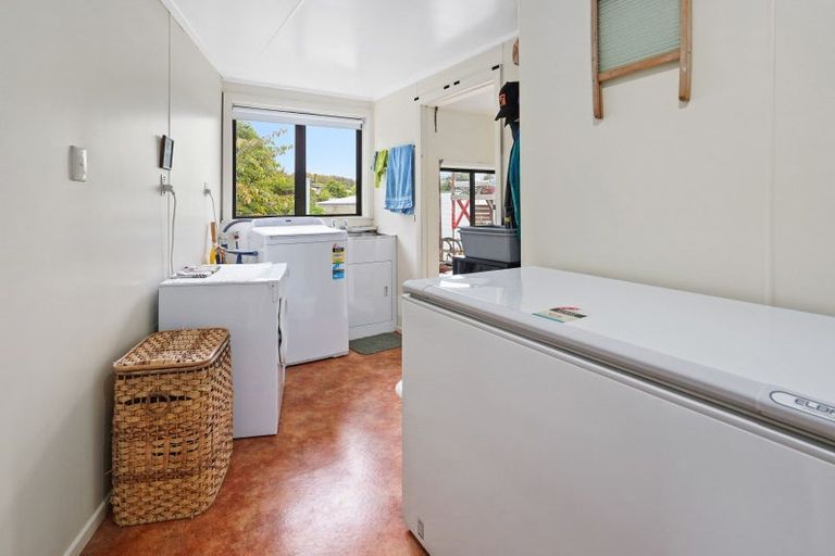 Photo of property in 4 Brunner Street, Murchison, 7007