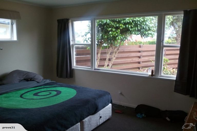 Photo of property in 30 Buick Crescent, Awapuni, Palmerston North, 4412
