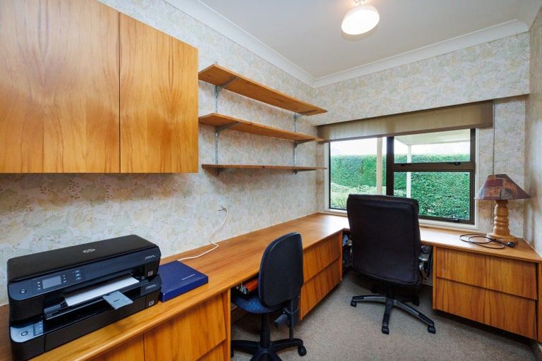 Photo of property in 124 Pahiatua Aokautere Road, Aokautere, Palmerston North, 4471