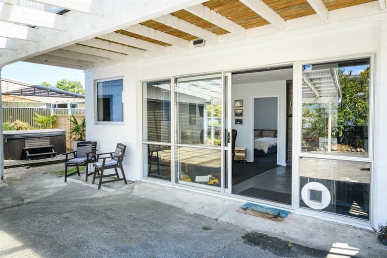 Photo of property in 20 Grey Street, Marton, 4710