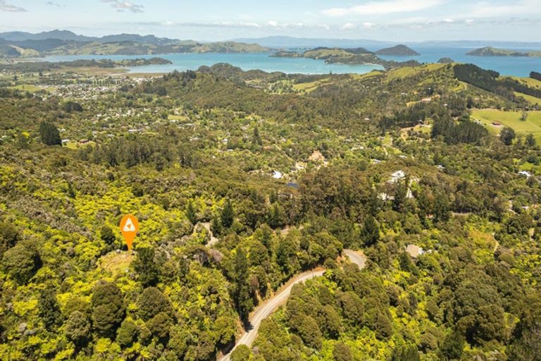 Photo of property in 1092 Driving Creek Road, Coromandel, 3583