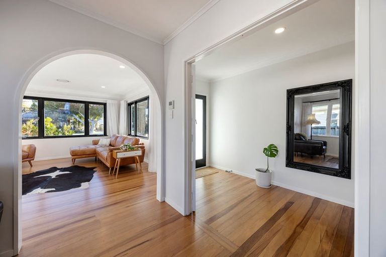 Photo of property in 30 Knighton Road, Hillcrest, Hamilton, 3216