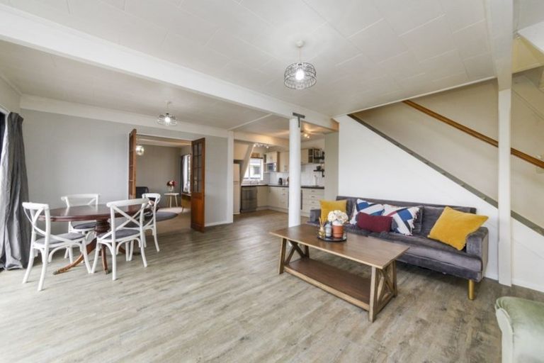 Photo of property in 88 Humber Street, Rongotea, 4476