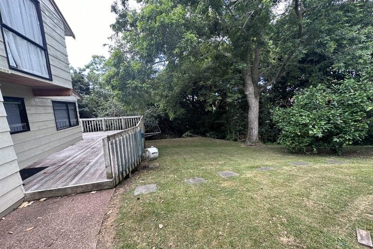 Photo of property in 48 Banyan Drive, Totara Heights, Auckland, 2105