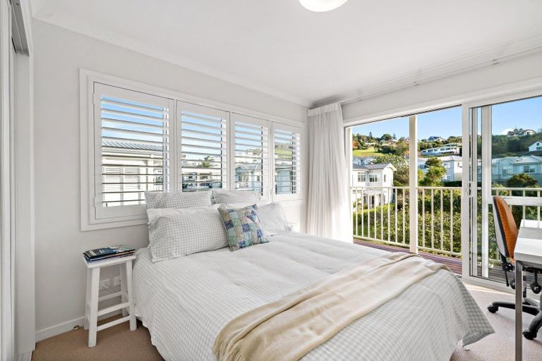 Photo of property in 134 Landmark Terrace, Orewa, 0931