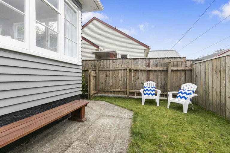 Photo of property in 10 Purser Grove, Fairfield, Lower Hutt, 5011